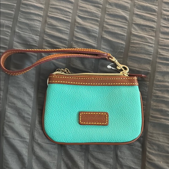 Dooney & Bourke Teal Wristlet - Picture 1 of 3